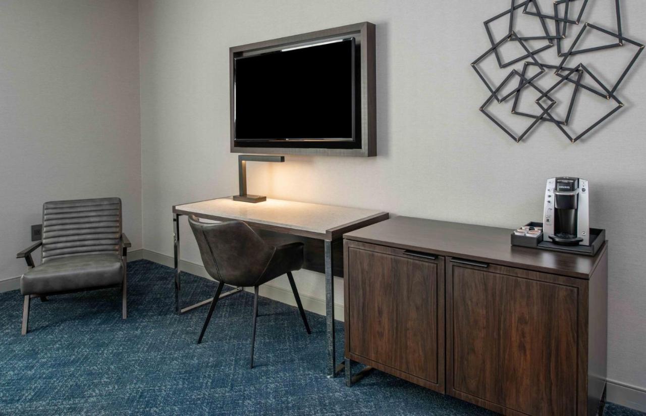 Holiday Inn Express - Boston South - Quincy By Ihg Exteriör bild